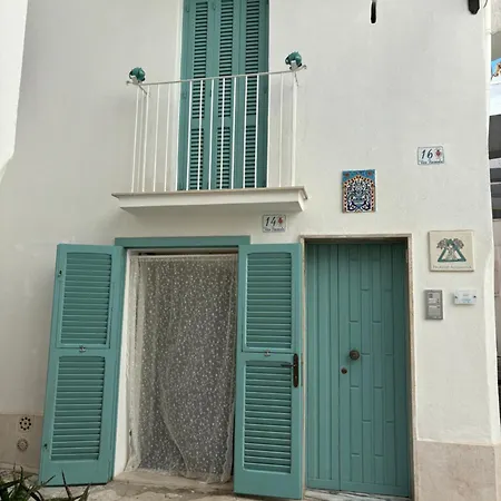 招待所 Palazzo Acquaviva